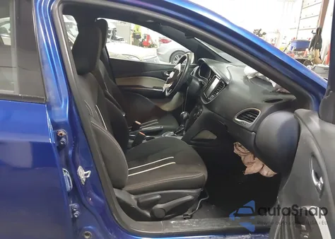 2014 Dodge Dart Sxt z USA, uszkodzony, nr VIN 1C3CDFBB0ED830128